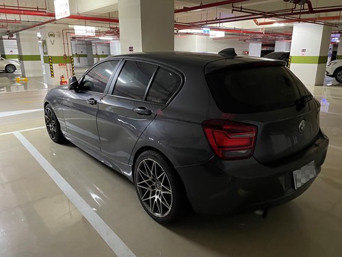 BMW CAR BACK